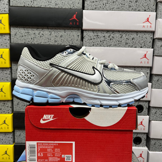 Nike Vomero 5 - #119