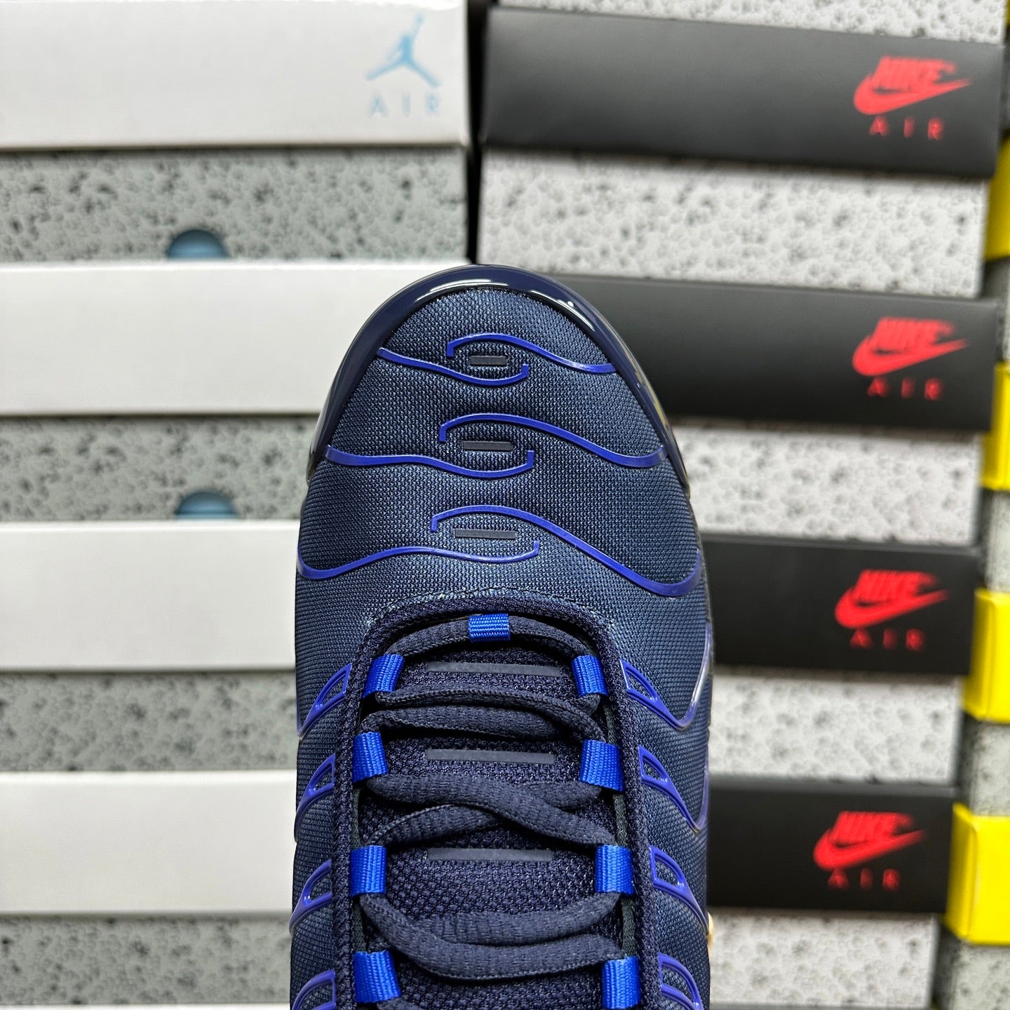 Nike X FFF Air Max Tuned 1 - #112